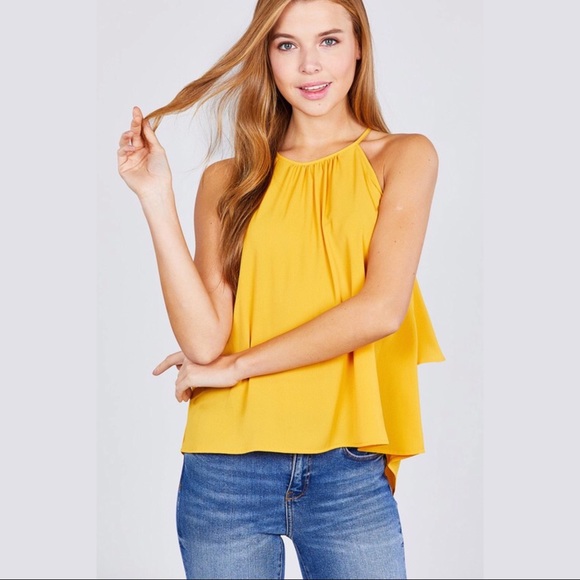 SALE 🤩 Halter Top with Open Back - Picture 3 of 5